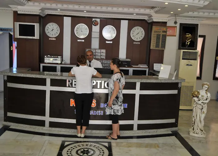 ホテル Klas Boutique